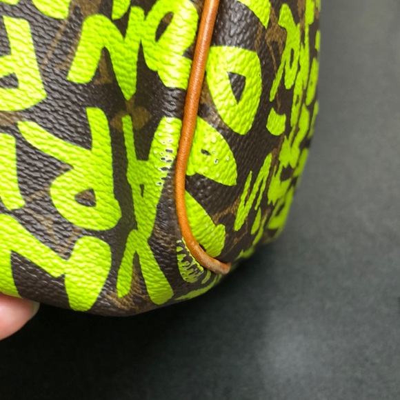 ๐ผ๐ผ GORGEOUS ๐ผ๐ผ Louis Vuitton Stephen Sprouse Graffiti Speedy 30 neon greโฆ - Picture 11 of 16